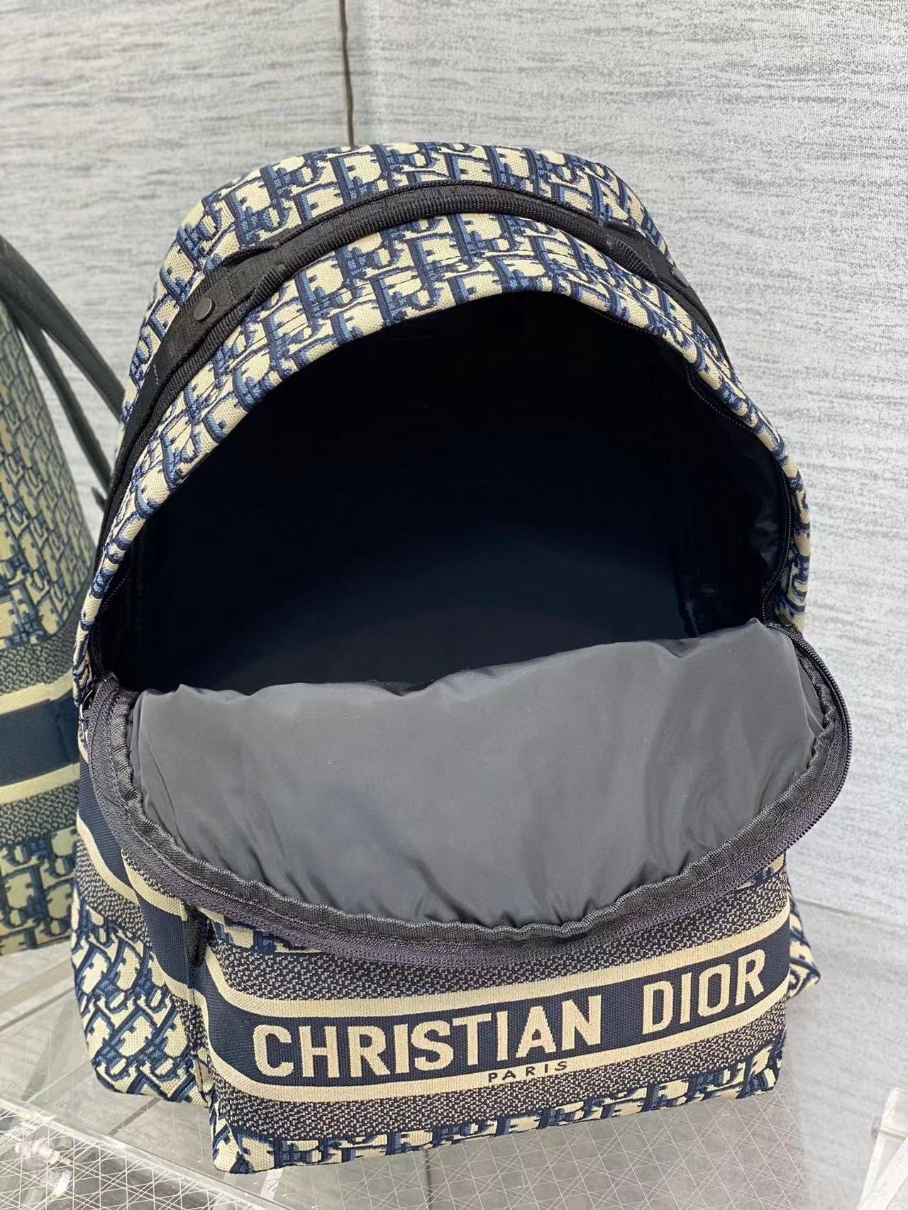 New letter canvas backpack - Image 8