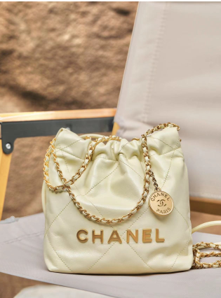 2023
23k spring and summer series catwalk handbag - Image 2