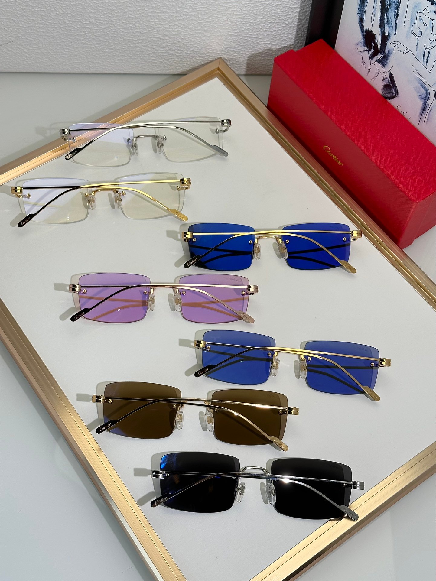 Cartier
Mod:CT0367S
Size:54-20-140 - Image 2