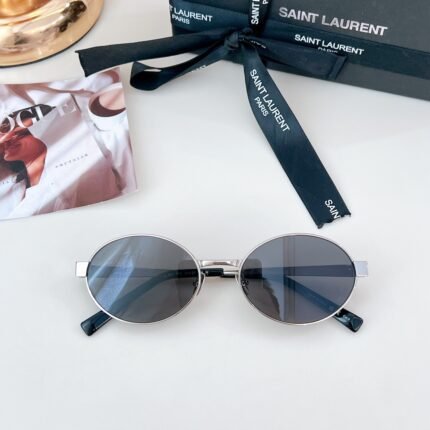 SAINT LAUREN*
MODEL：SL692
SIZE：54口21-145