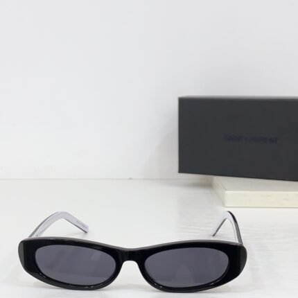 SAINT RAUREN*
MODEL: SL557
SIZE: 51-20-145