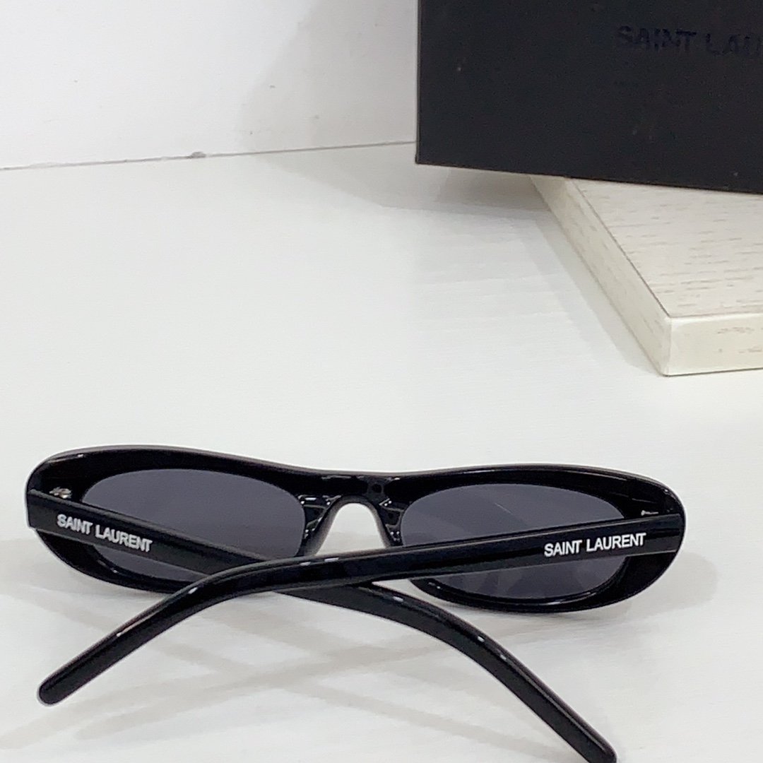 Saint Laurent Mod: SL557 Details - Image 7