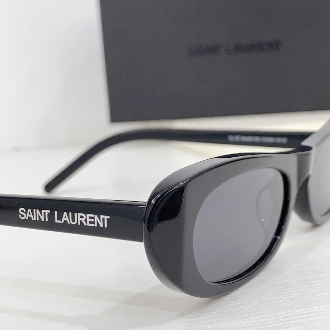 Saint Laurent Mod: SL557 Details - Image 2