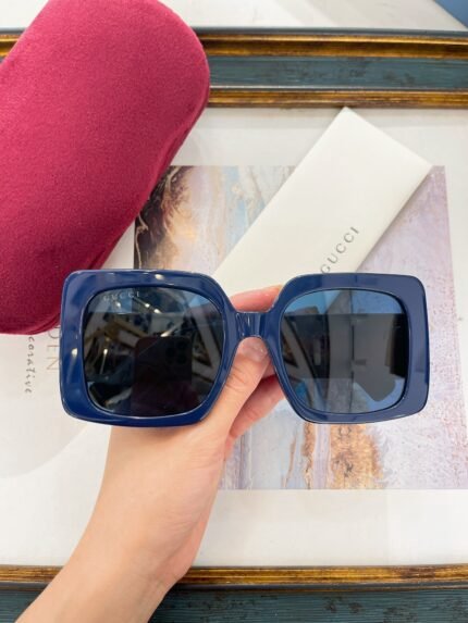 Gucc Model: GG1330SSIZE: 55 口 22-142