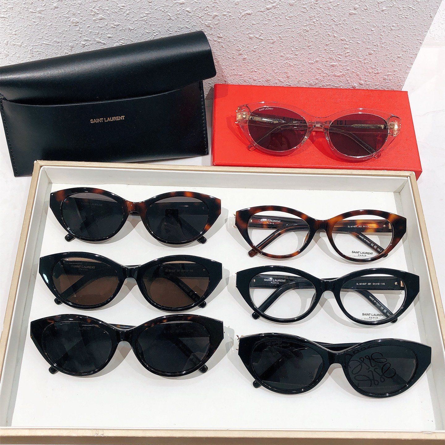 #New Saint laurent
SL M148 High Quality
sizs: 54 18-140 - Image 9