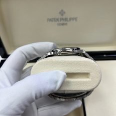 Green dial silver stainless steel strap men's watch 40 mm - Image 27