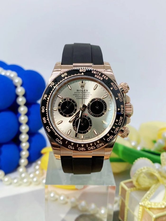 The Oyster Perpetual Cosmograph Daytona in 18 ct Everose gold features a sunrise gold and gloss black dial and an Oysterflex strap with a black Cerachrom bezel with tachymeter. -m126515ln-0006 40mm - Image 2