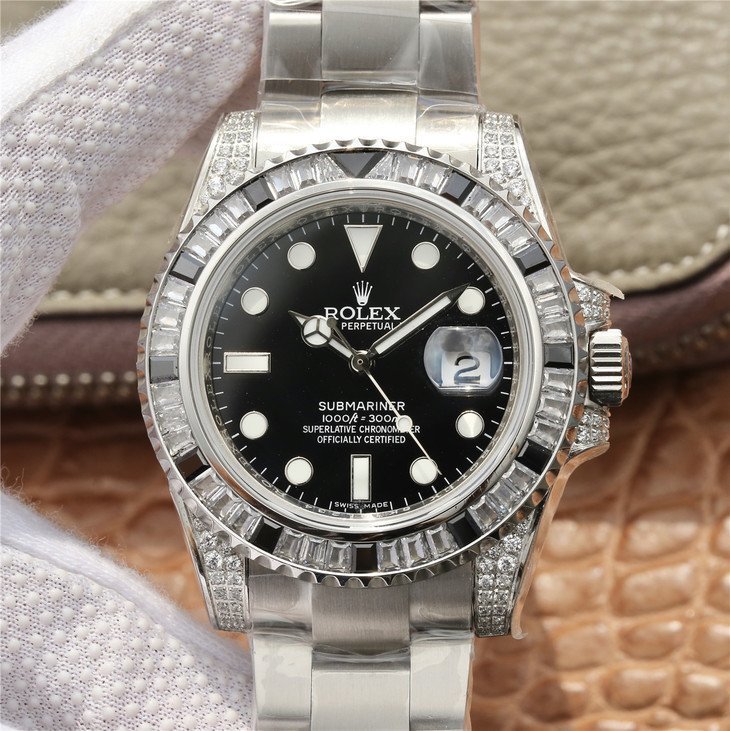 Rolex Submariner Silver Black Diamond 40mm - Image 2
