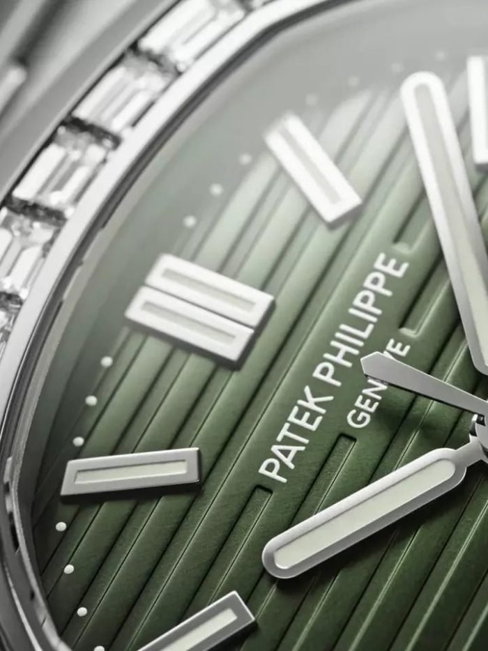 Green dial silver stainless steel strap men's watch 40 mm - Image 14