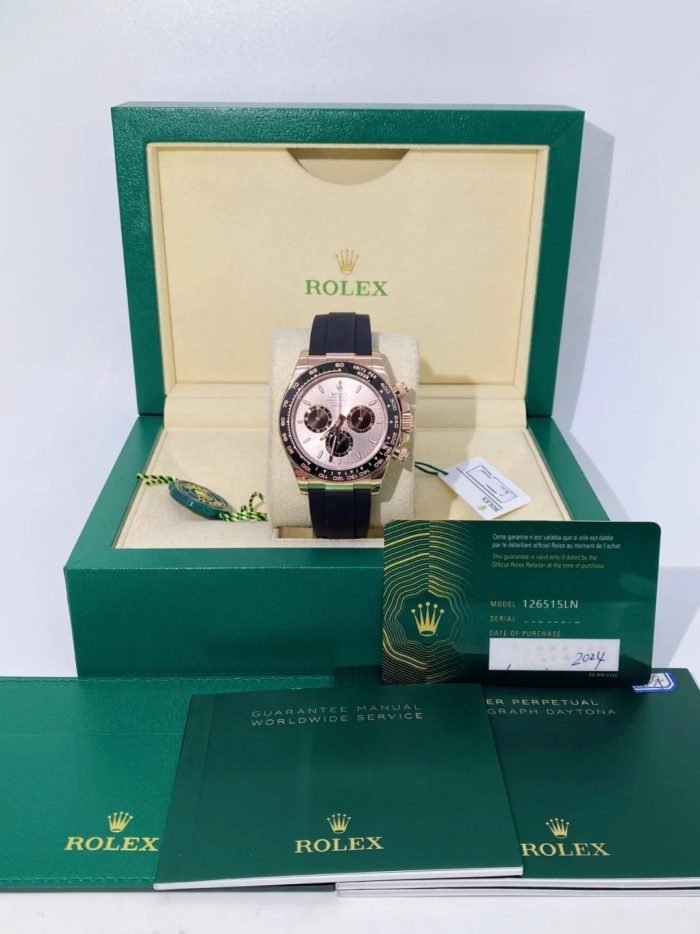 The Oyster Perpetual Cosmograph Daytona in 18 ct Everose gold features a sunrise gold and gloss black dial and an Oysterflex strap with a black Cerachrom bezel with tachymeter. -m126515ln-0006 40mm - Image 10