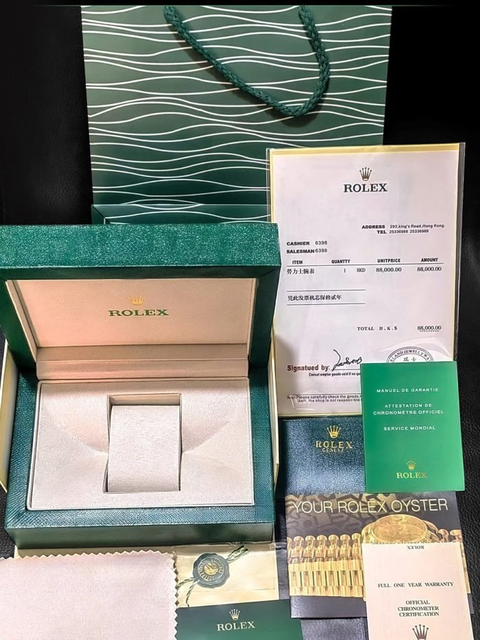 The Oyster Perpetual Datejust 31 is available in Everose gold and Oystersteel. with a diamond-set white mother-of-pearl dial and an Oyster bracelet. -m278271-0025 - Image 3