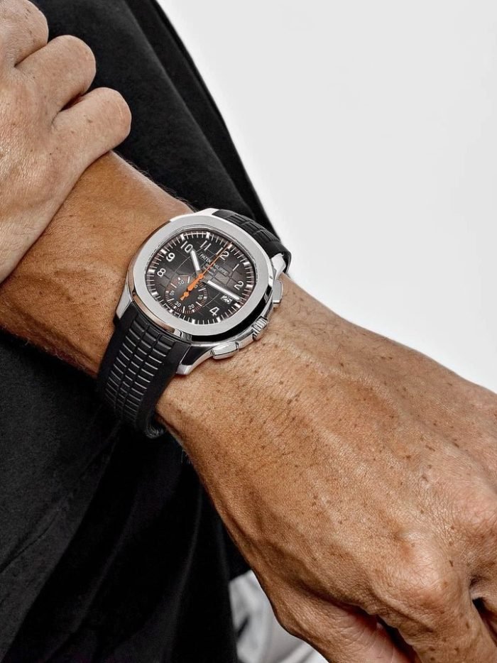 Coffee dial with khaki black silicone strap watch 42.2 mm - Image 2