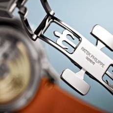 Coffee dial with khaki black silicone strap watch 42.2 mm - Image 30