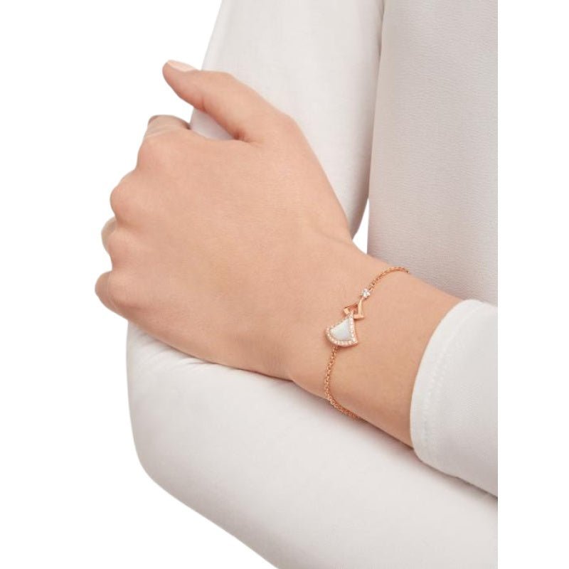 DIVAS' DREAM Bracelet - Image 3