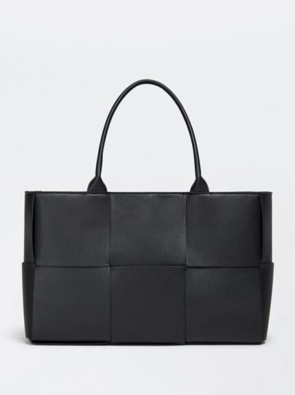 Bottega Veneta Medium Arco Tote Bag