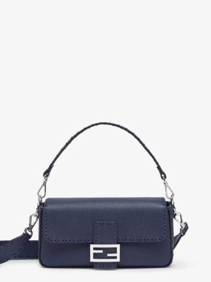 Baguette Medium 612 Hand-Sewn Topstitches